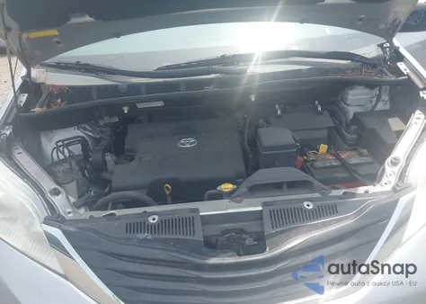 2011 Toyota Sienna Le V6 из США, поврежденный, VIN 5TDKK3DC4BS013309